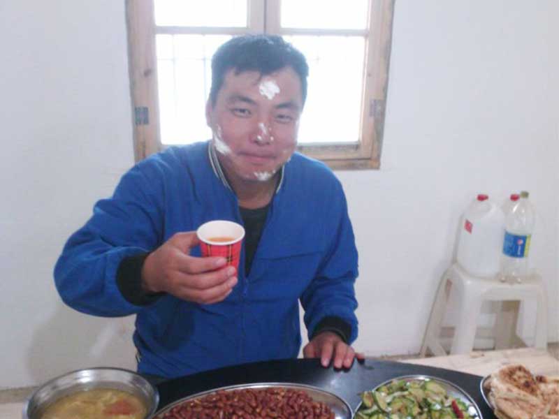我的生日，来，再干一杯.jpg